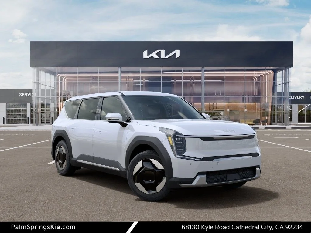 2026 Kia EV9 Light L/R's photo