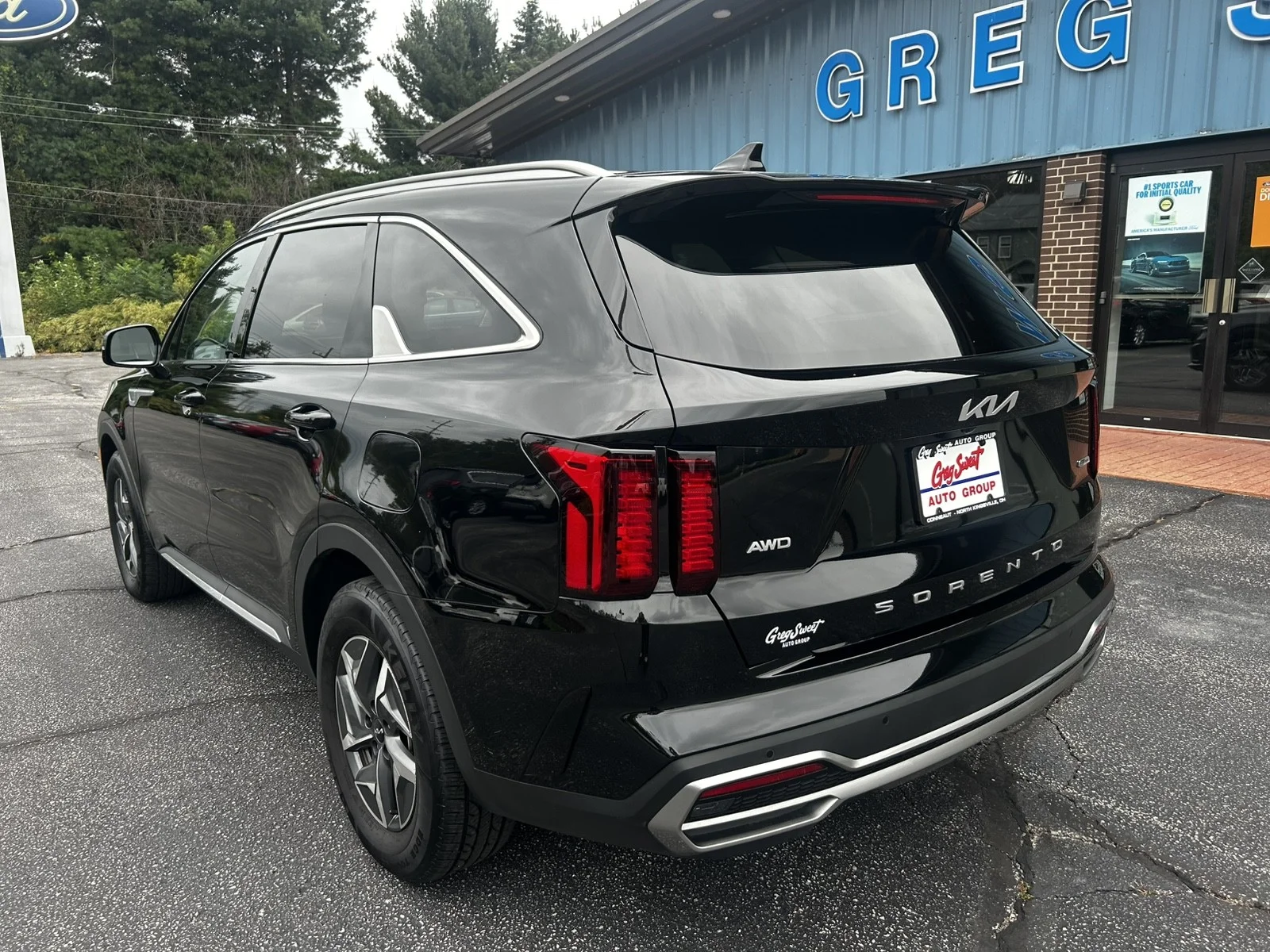 Used 2022 Black Kia S image 8