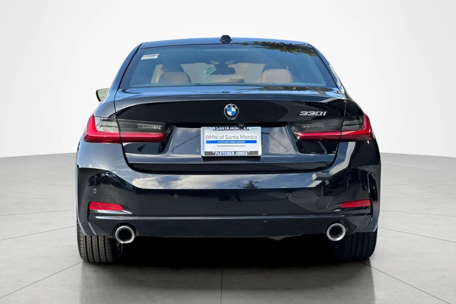 Used 2024 Jet Black BMW 330i image 4