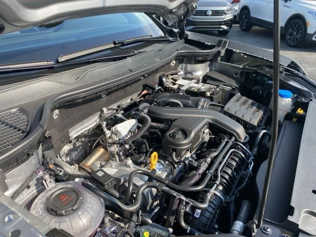 2025 Volkswagen Taos SEL - Photo 65