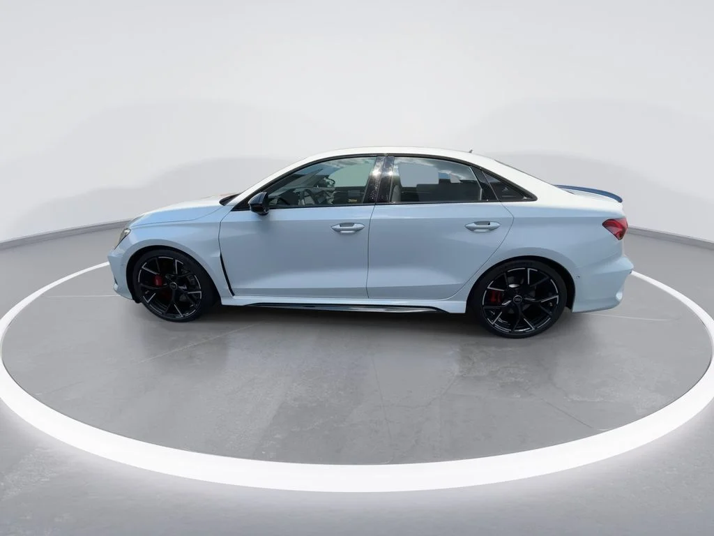 Used 2024  Audi 2.5T image 5