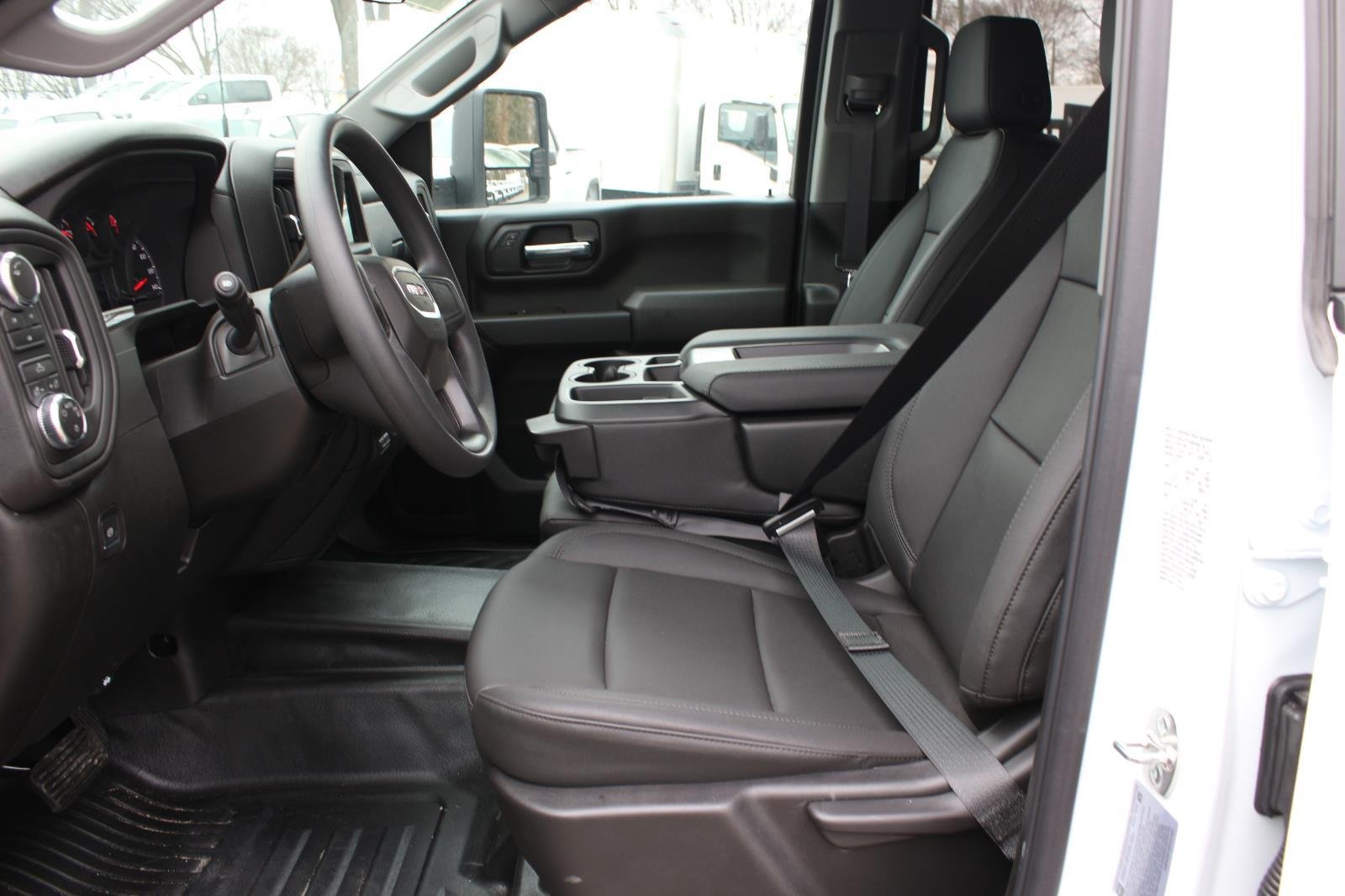 New 2026 Summit White GMC Pro image 13