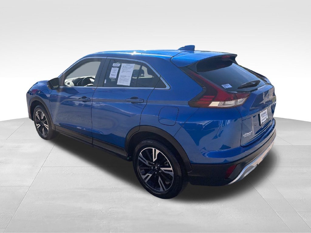 Used 2026 Blue Mitsubishi SE image 3