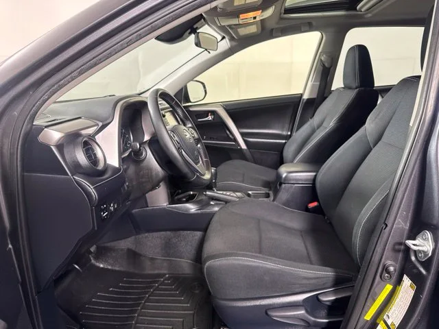 Used 2017 Gray Toyota XLE image 11