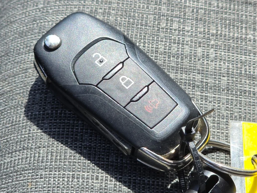 Used 2023  Ford XLT image 35