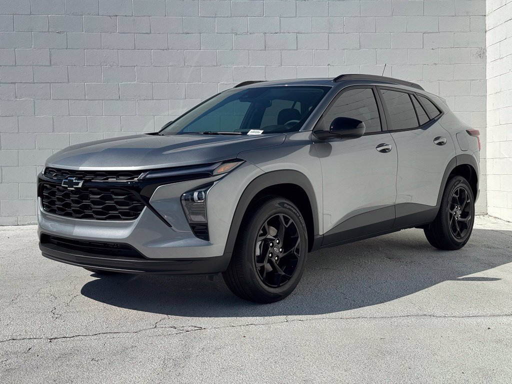 2026 Chevrolet Trax LT - Photo 9