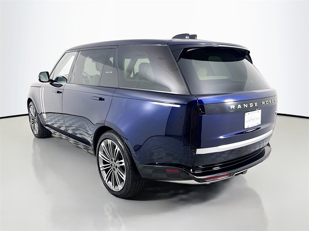 2023 Land Rover Range Rover Autobiography photo 3