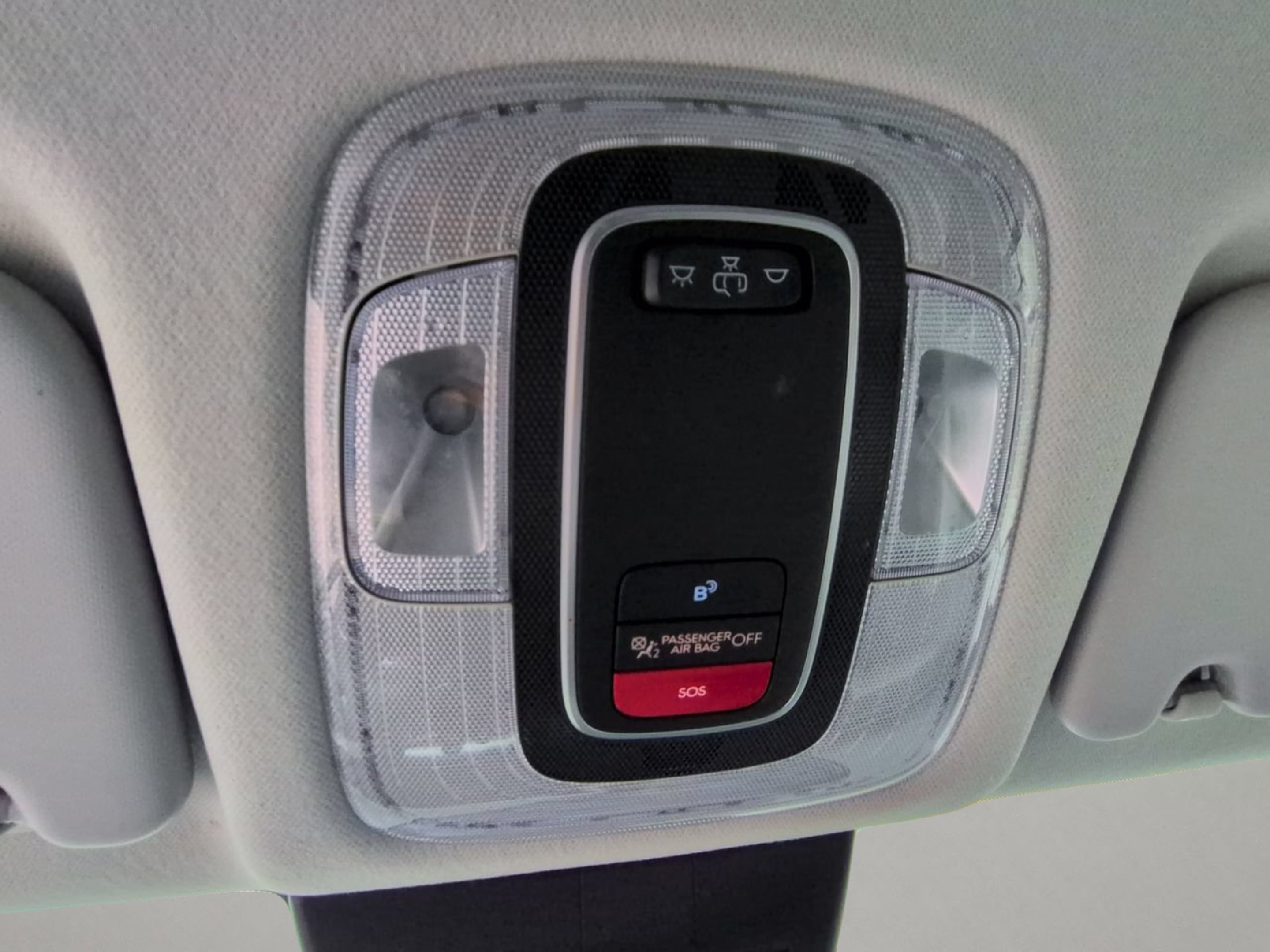 Used 2025 Abyss Black Pearl Hyundai SEL image 18
