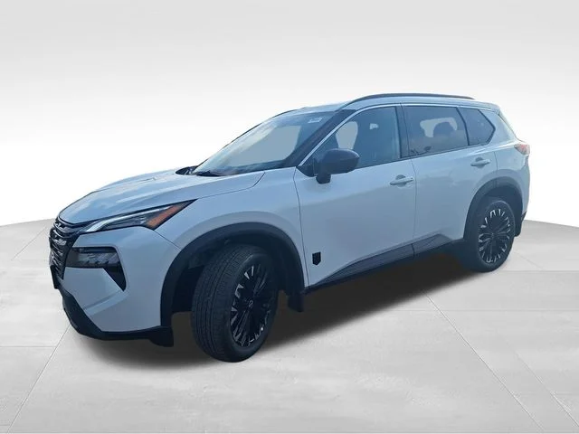 Used 2026 White Nissan Dark Armor image 4
