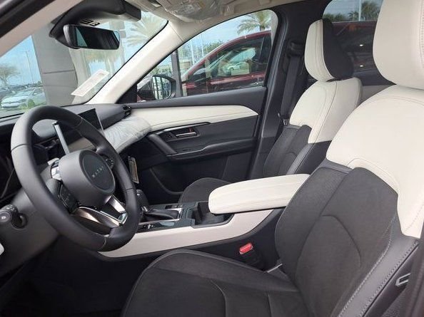 New 2026 Navy Blue Mica Mazda 2.5 S Select AWD image 18