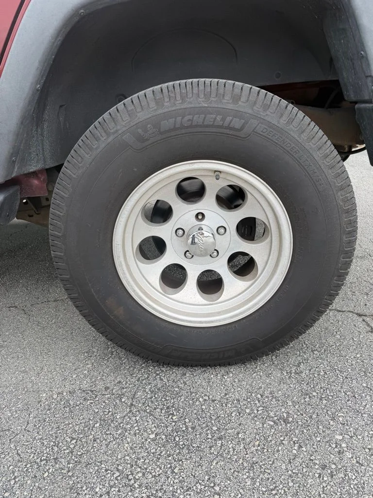 Used 2008 Red Jeep Unlimited X image 18