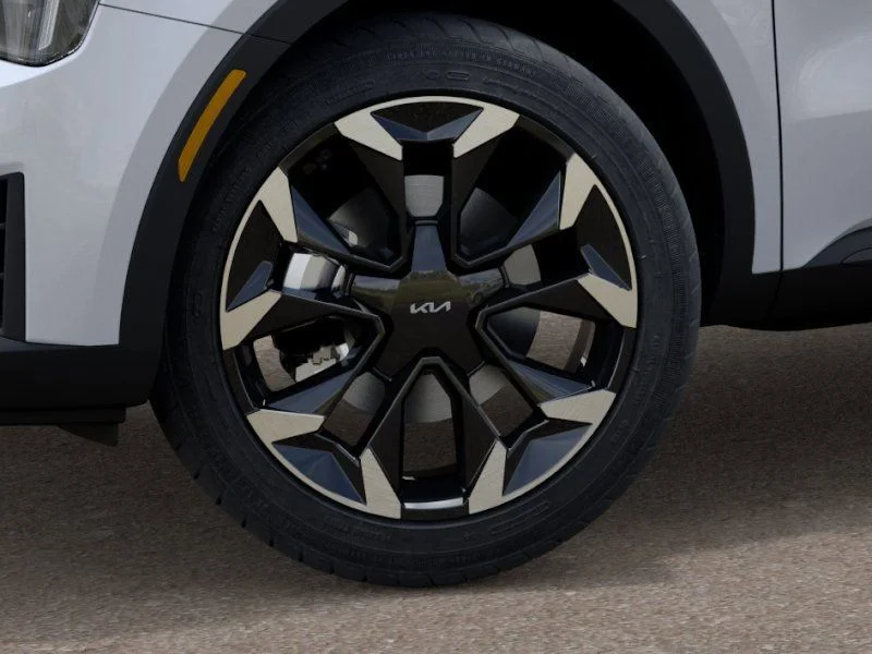 New 2026 Glacial White Pearl Kia EX image 9