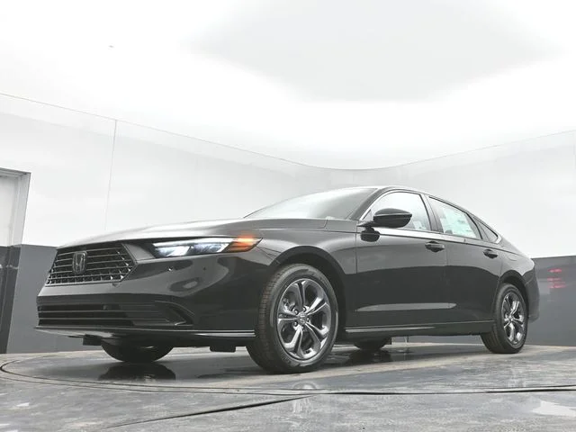 New 2026 Crystal Black Pearl Honda EX-L Hybrid image 41