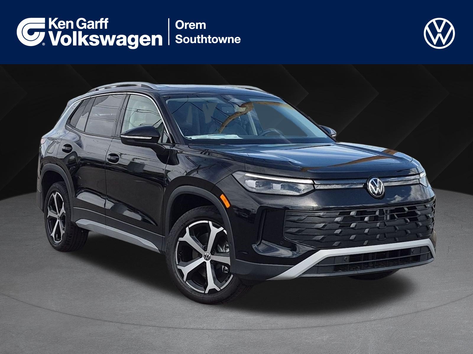 New 2026 Deep Black Pearl Volkswagen SE image 1