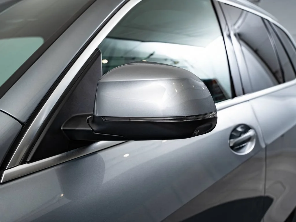 Used 2024 Skyscraper Grey Metallic BMW xDrive40i image 17