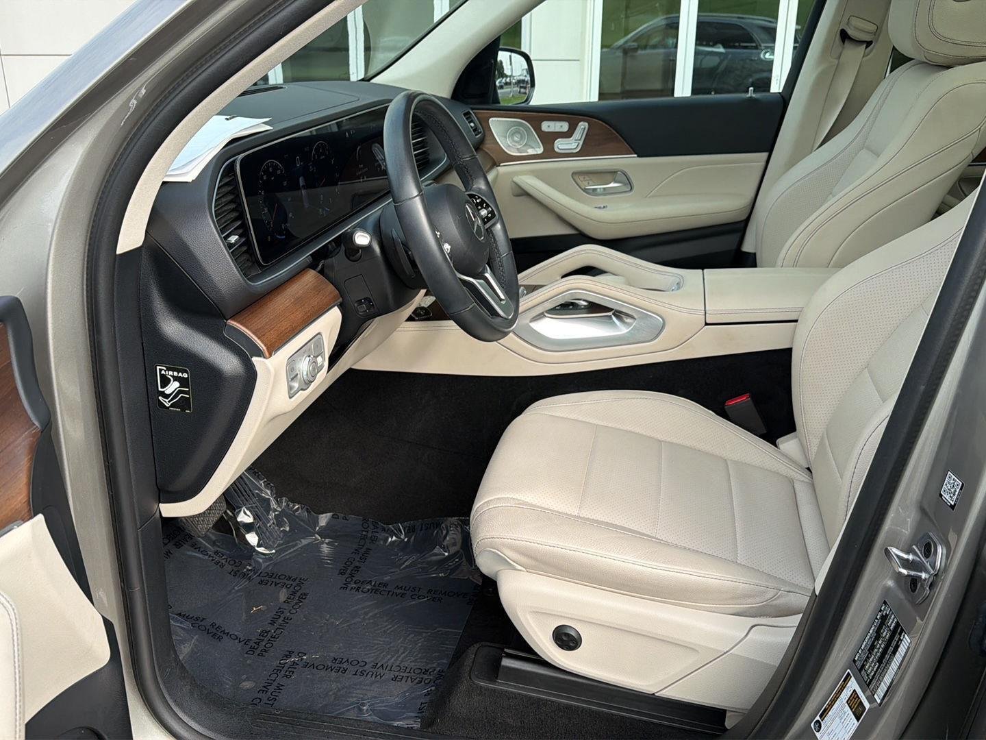 Used 2022 Selenite Grey Metallic Mercedes-Benz GLE 350 image 10