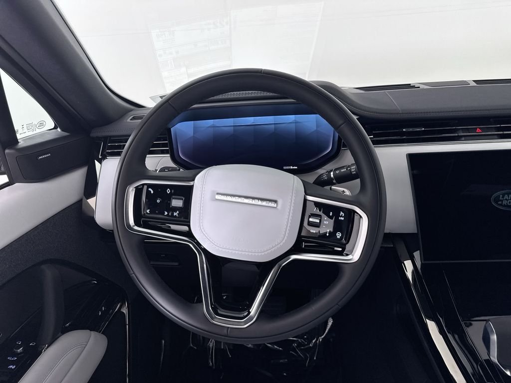 New 2026 Borasco Grey Land Rover SE image 14
