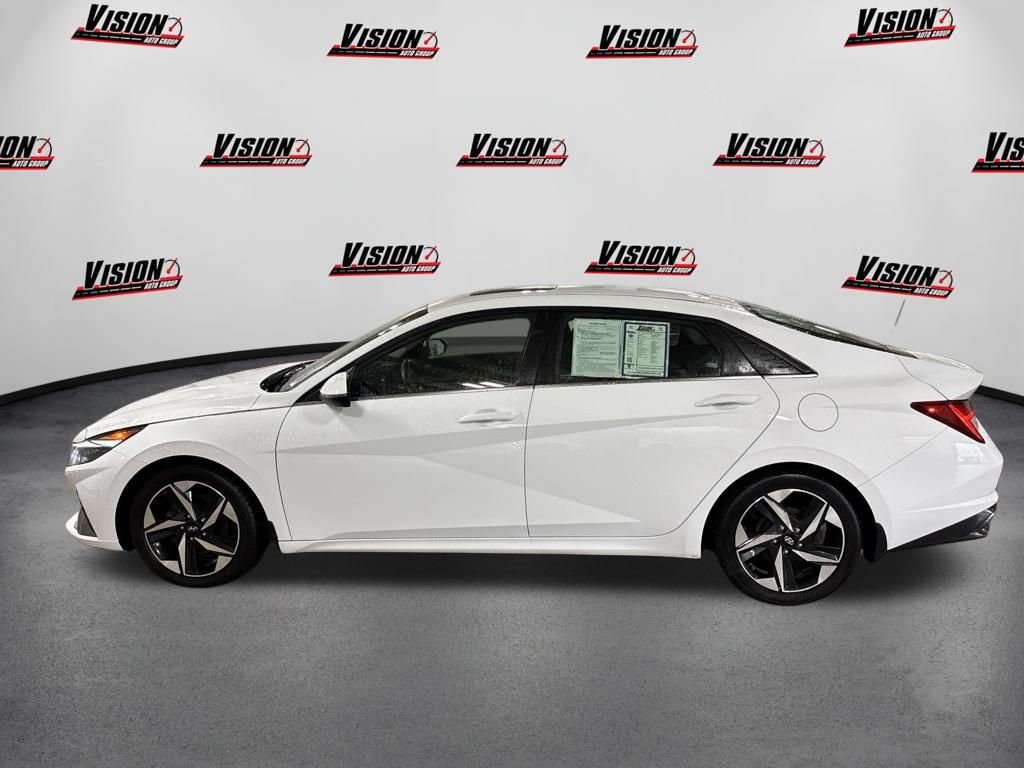 Used 2023 White Hyundai Limited image 14