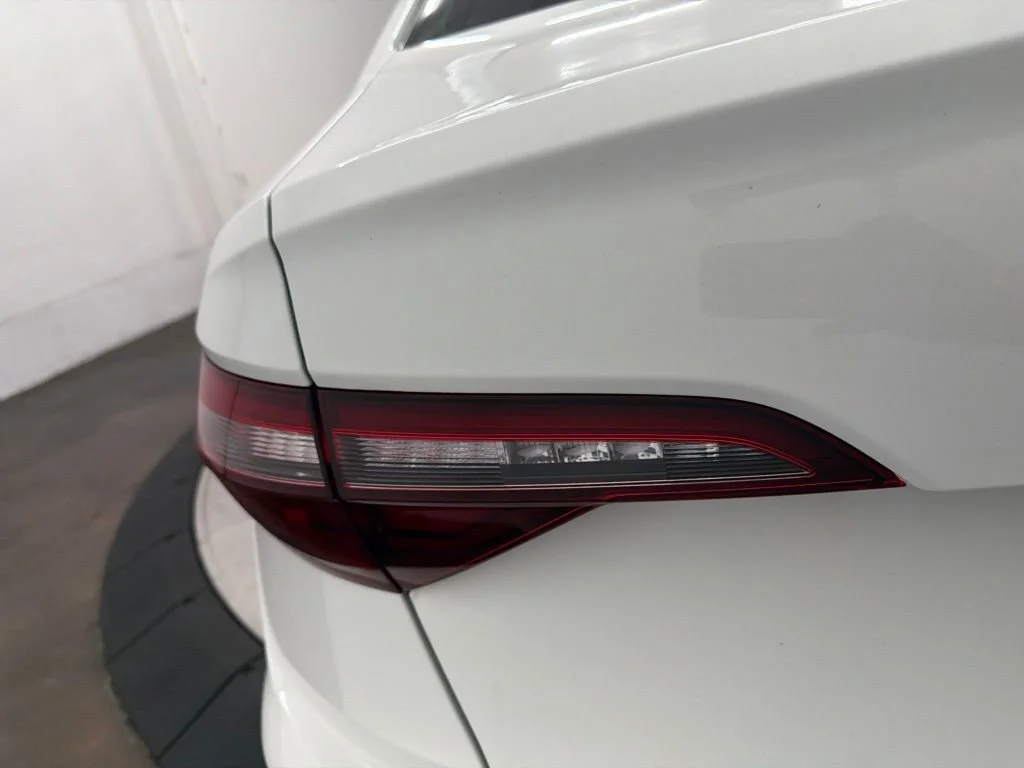 Used 2020 White Volkswagen R-Line image 12