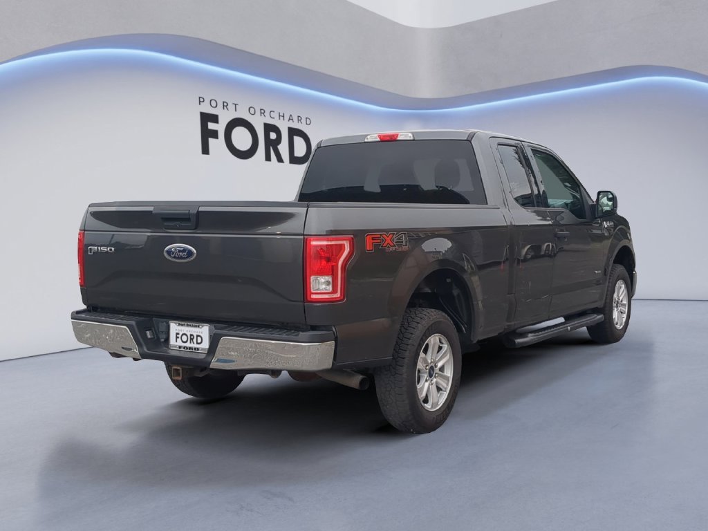 Used 2016 Gray Ford XLT image 7