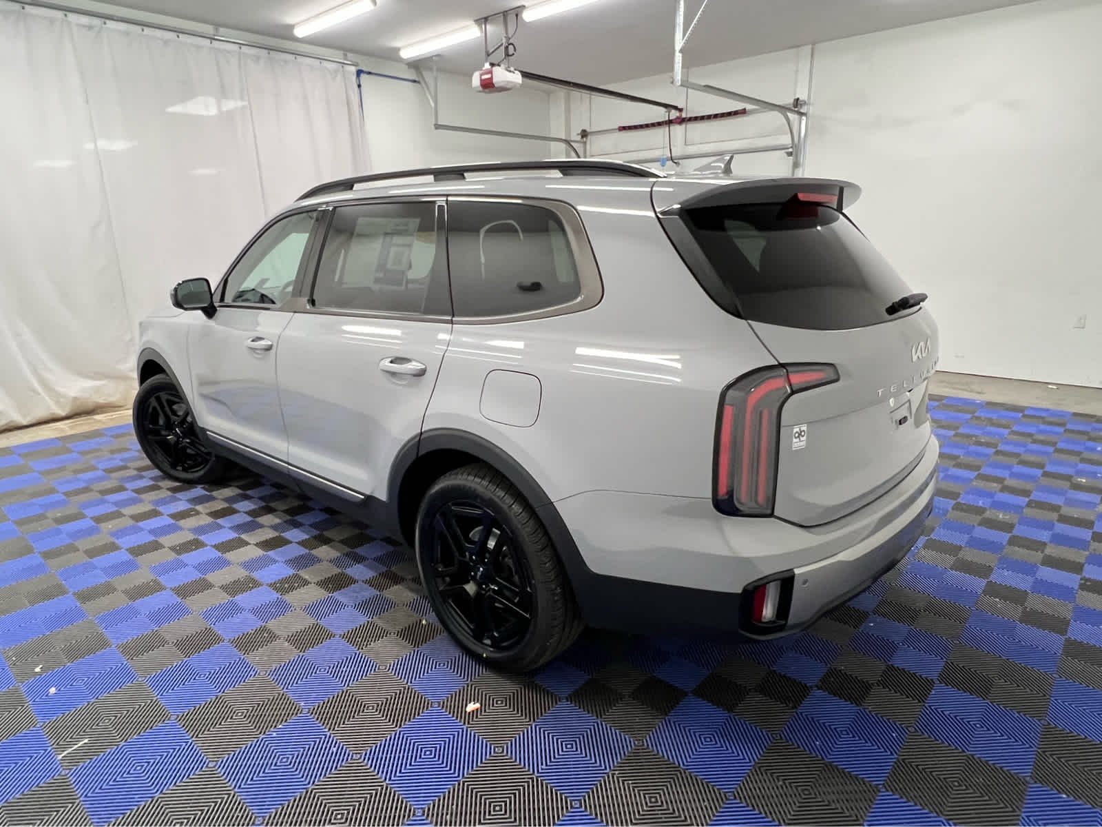 Used 2023 Wolf Gray Kia SX X-Line image 16