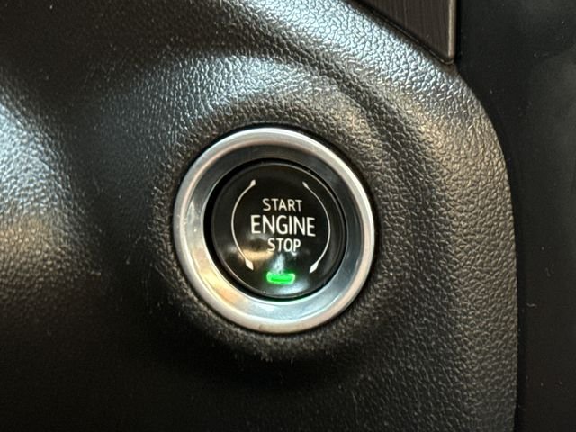 Used 2020 Gray GMC AT4 image 26