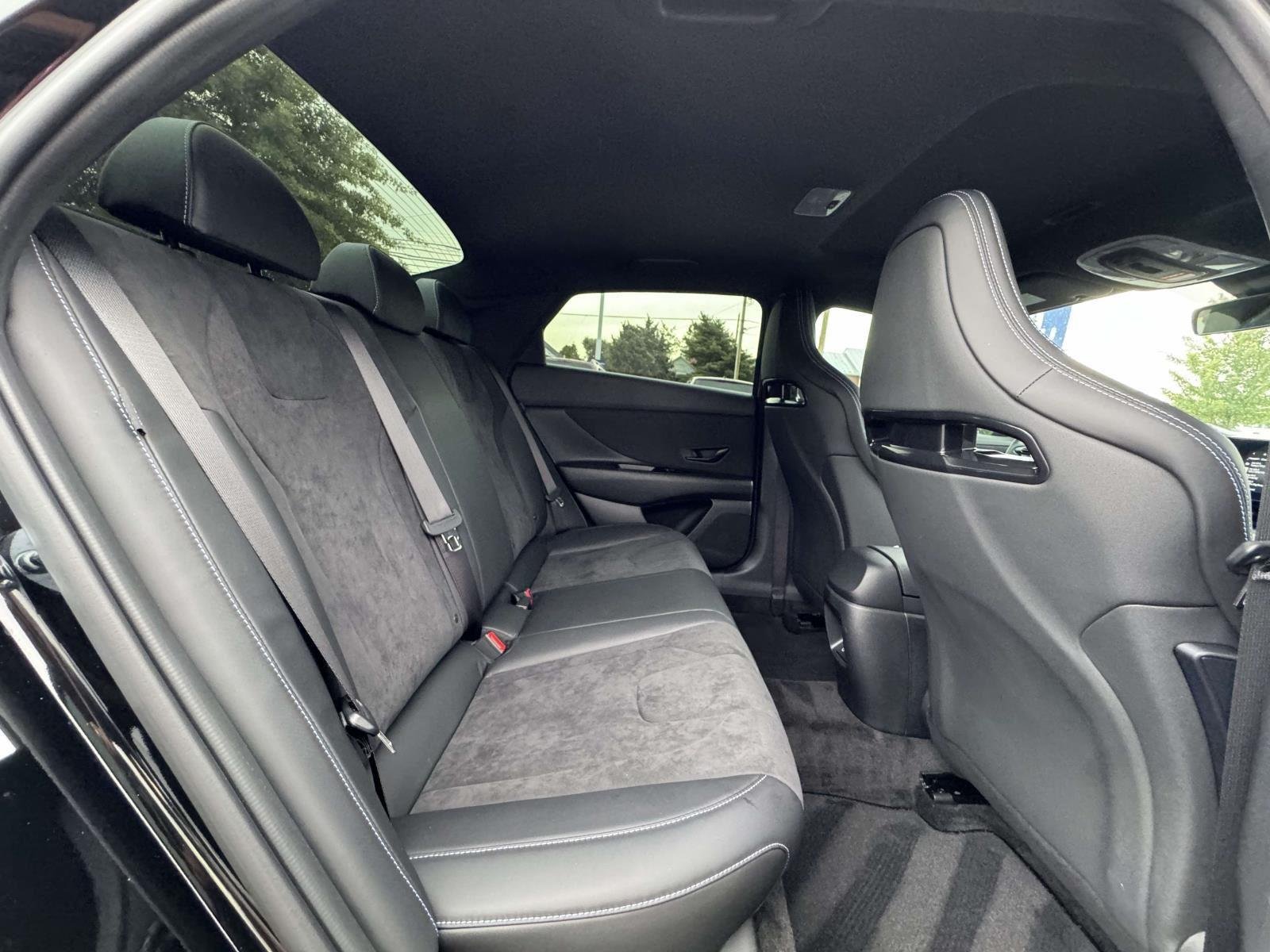 Used 2025 Abyss Black Hyundai  image 10
