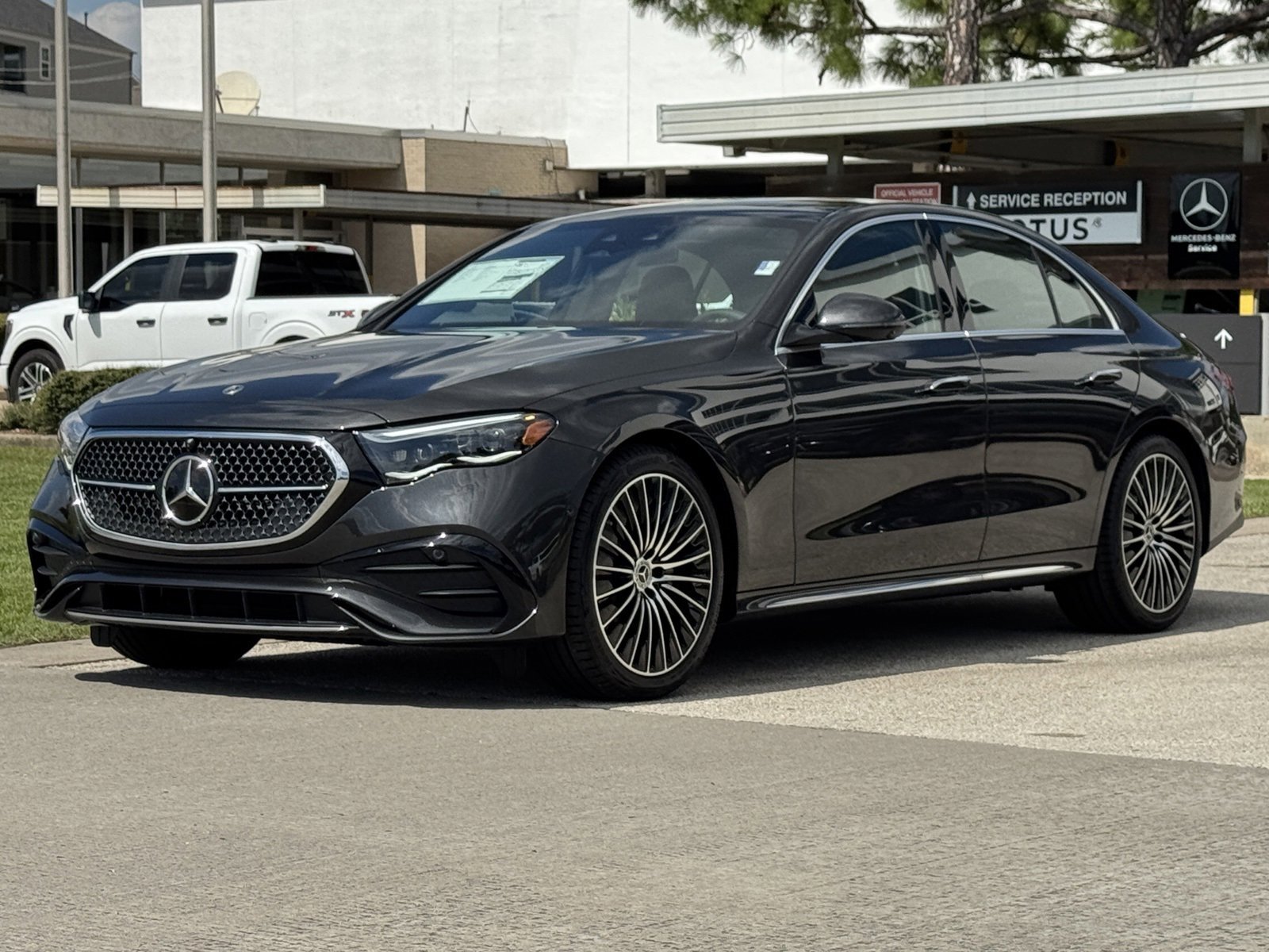New 2026 Graphite Grey Metallic Mercedes-Benz E 350 image 28