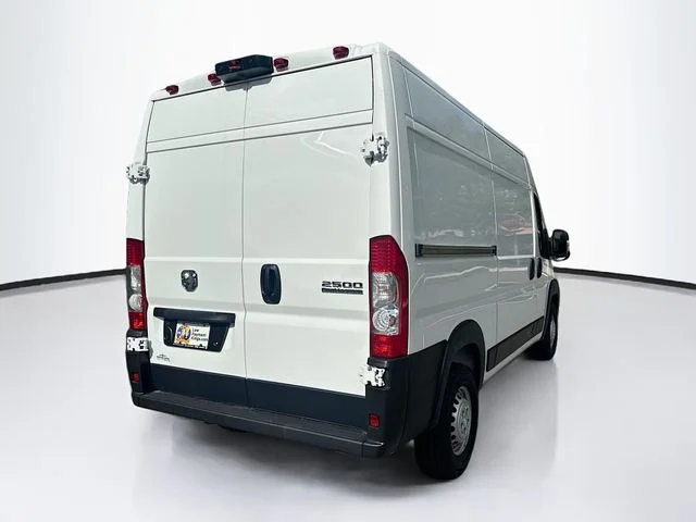 New 2026 Bright White Clear-Coat Exterior Paint RAM  image 7
