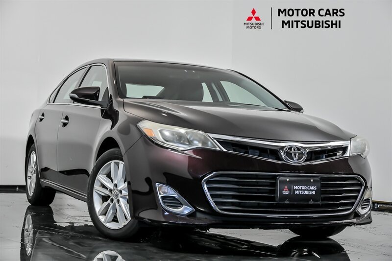 2013 Toyota Avalon XLE