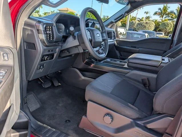 2025 Ford F-150 STX - Photo 34