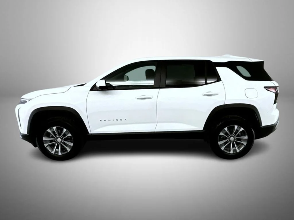 2026 Chevrolet Equinox LT - Photo 8
