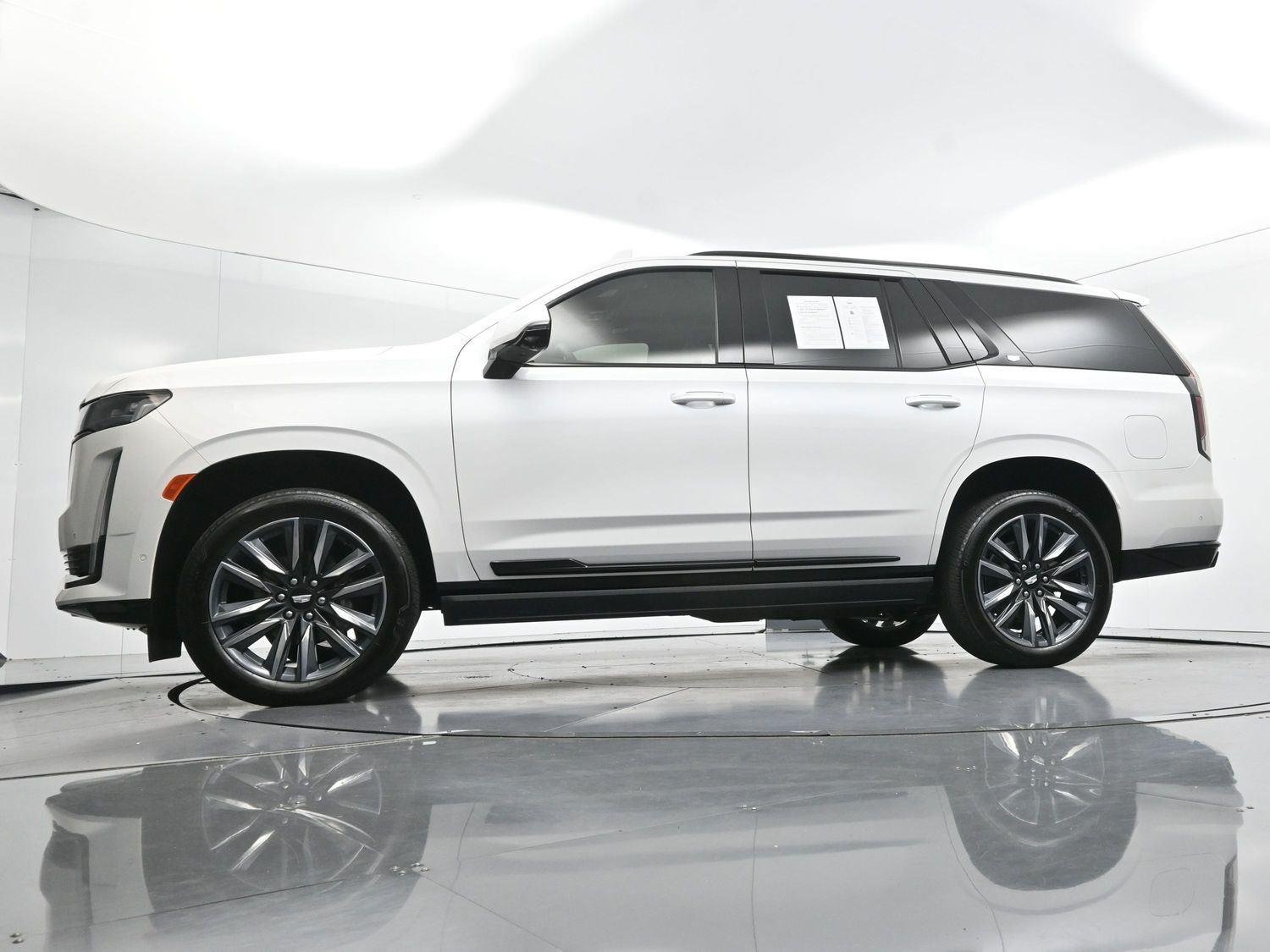 Used 2024 Crystal White Tricoat Cadillac Sport Platinum image 57