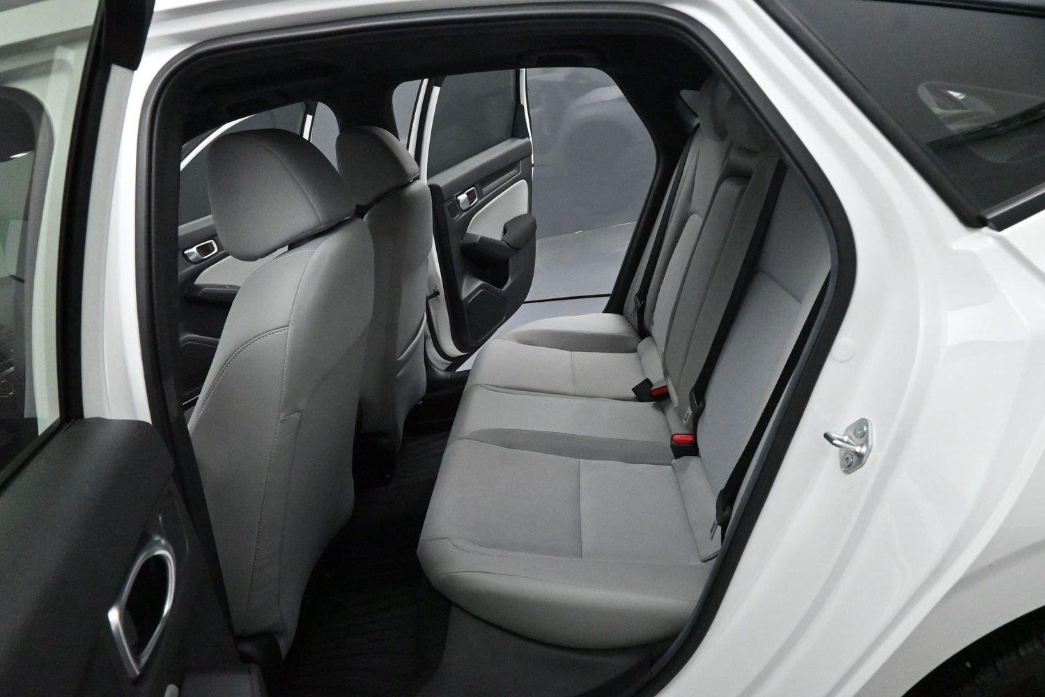 Used 2025 Platinum White Pearl Honda Sport image 26