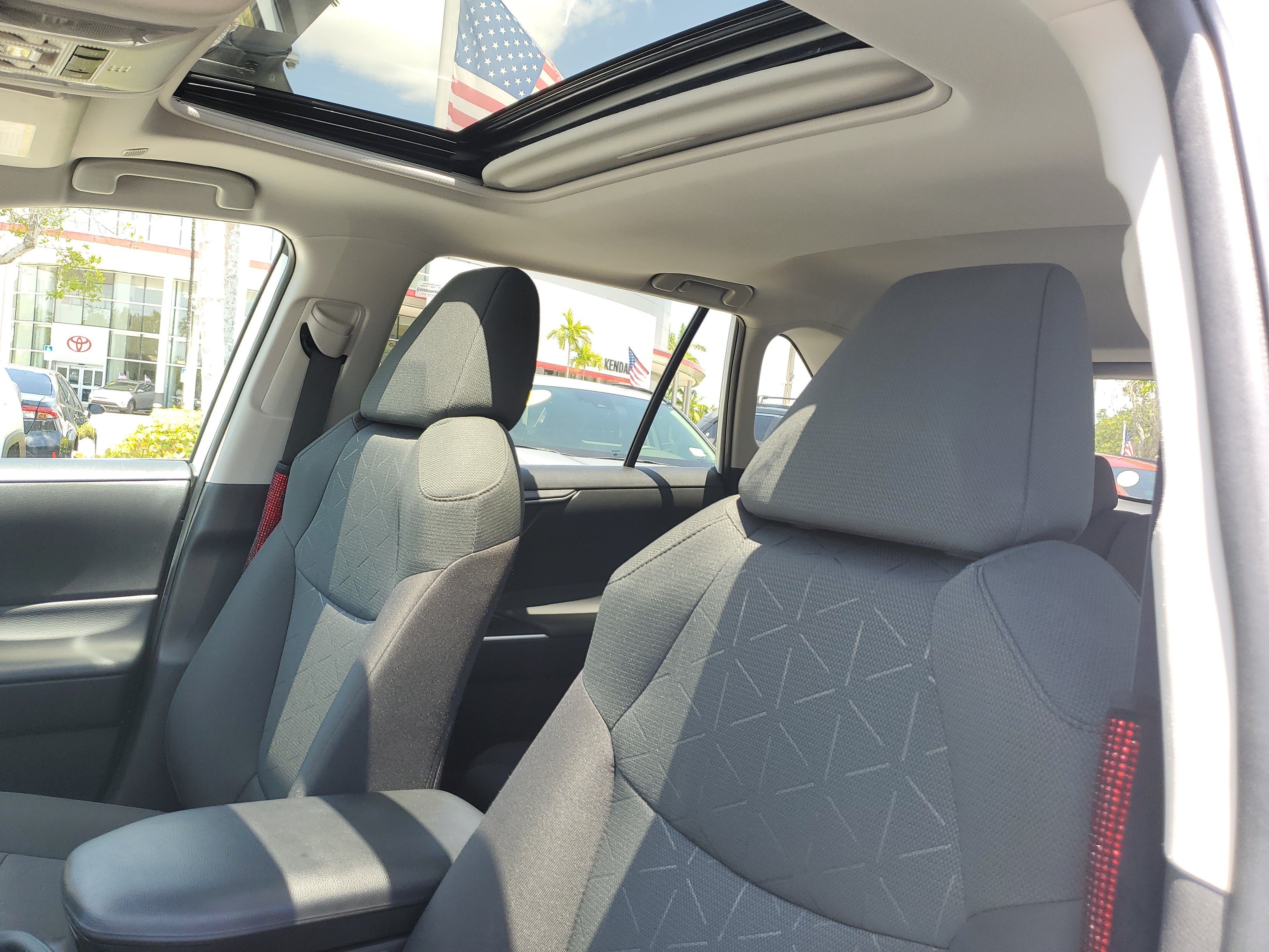 Used 2024 Ice Toyota XLE image 18