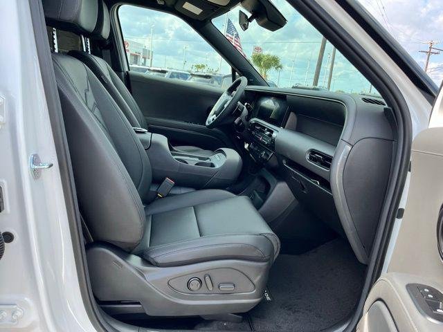 New 2026 White Hyundai XRT Pro image 24