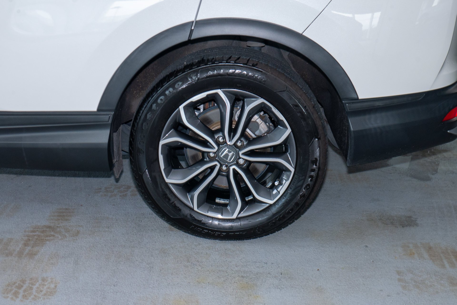 Used 2021 White Honda EX-L image 38