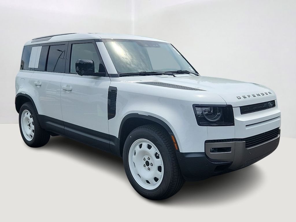 New 2026 Fuji White Land Rover S image 2