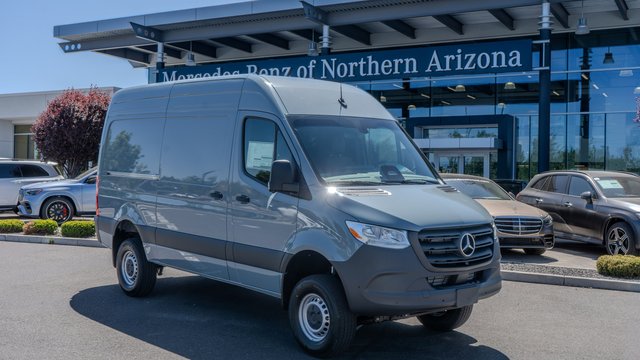 2026 Mercedes-Benz Sprinter 2500 Cargo 144 WB
