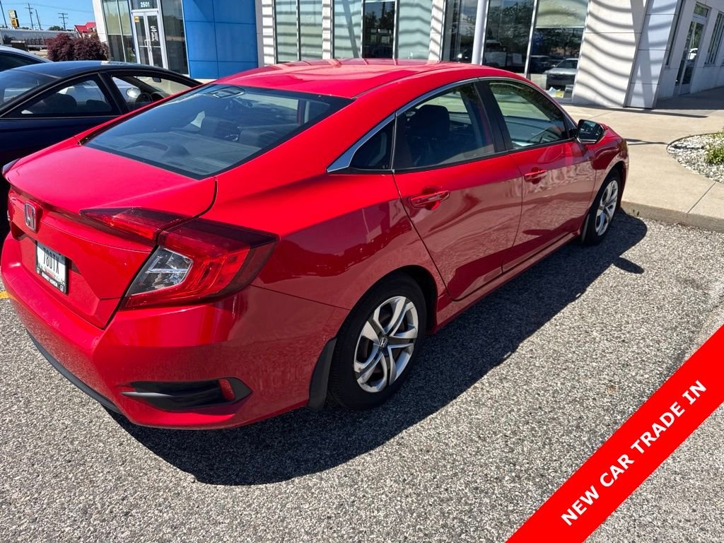 Used 2016 Red Honda LX image 4