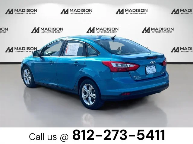 Used 2013 Blue Ford SE image 7
