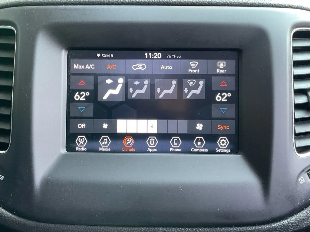 Used 2021 Black Jeep Latitude image 24