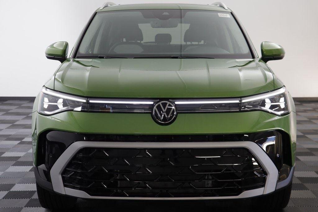 2025 Volkswagen Taos SEL - Photo 22