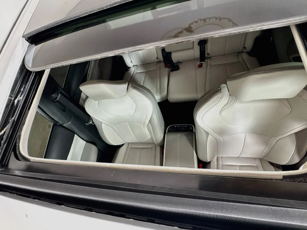 Certified Used 2027 White INFINITI PURE image 29