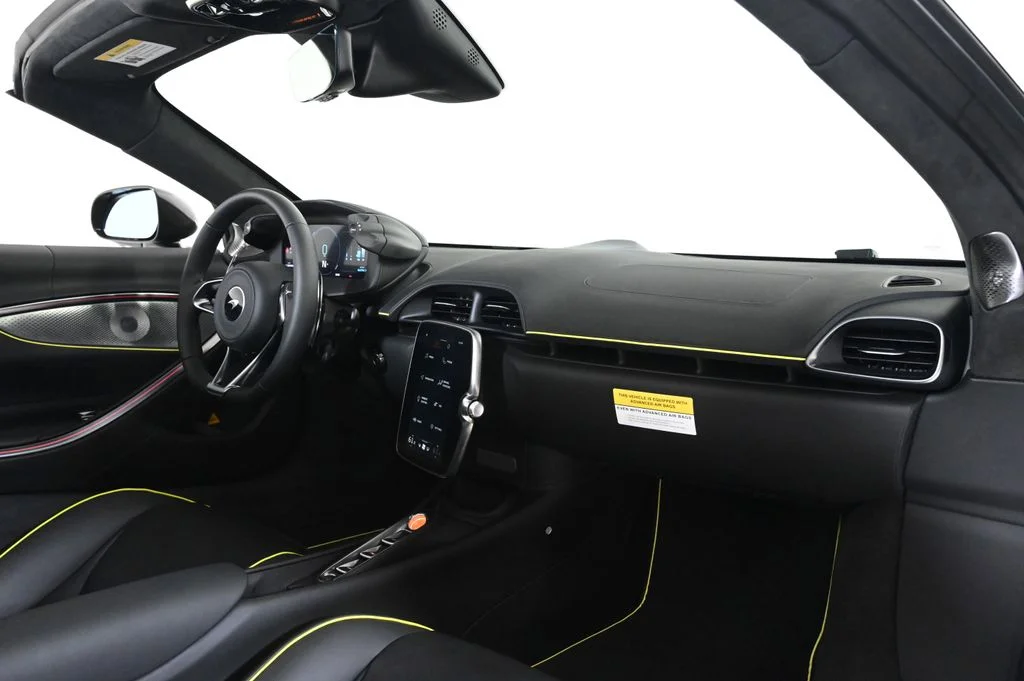 New 2026 Plateaux McLaren Spider image 14