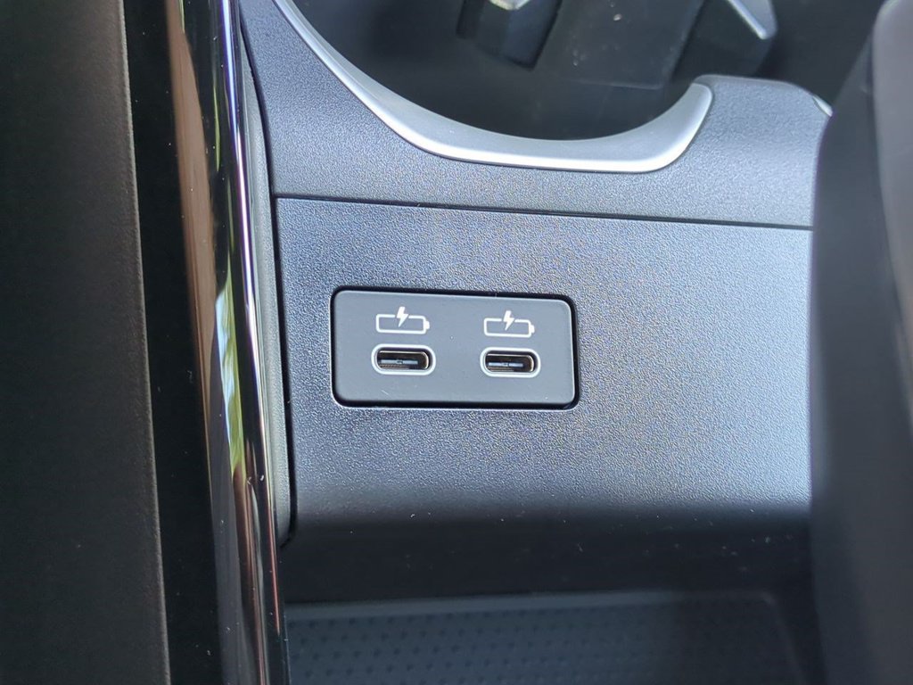 New 2027 Black Sapphire Metallic BMW M35i image 23