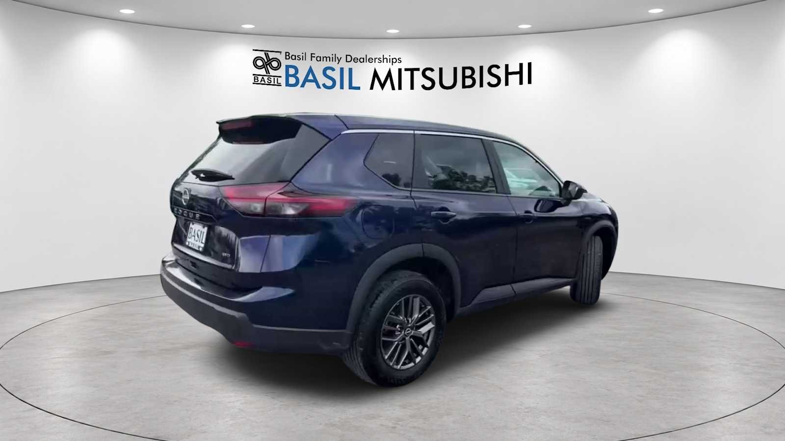 Used 2026 Deep Ocean Blue Pearl Nissan SV image 7
