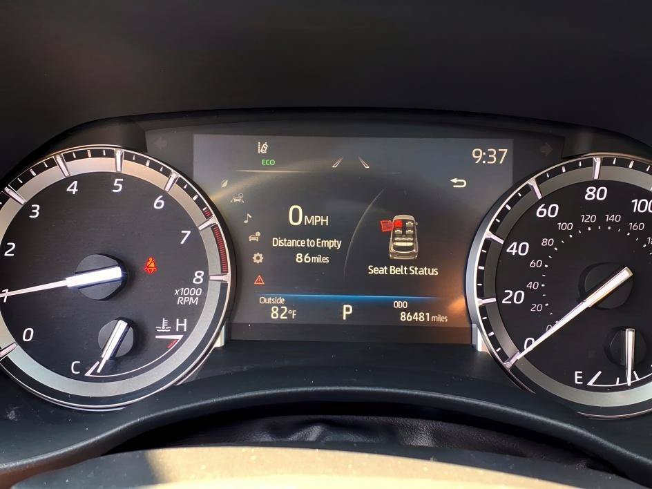 Used 2022 Celestial Silver Metallic Toyota XLE image 25