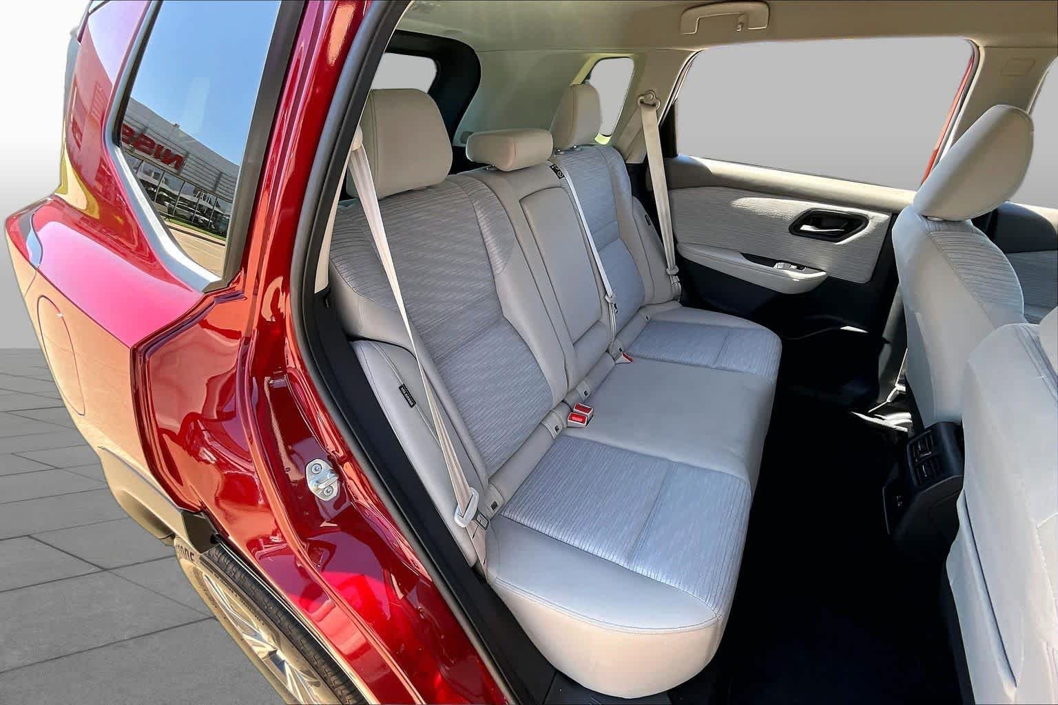 Certified Used 2023 Scarlet Ember Tintcoat Nissan SV image 18