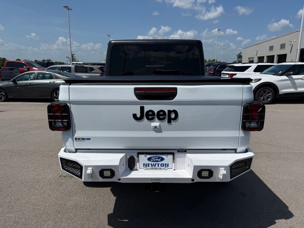 Used 2023 Bright White Clearcoat Jeep Willys image 36